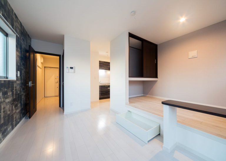 ステップフロア、引出収納、カウンター